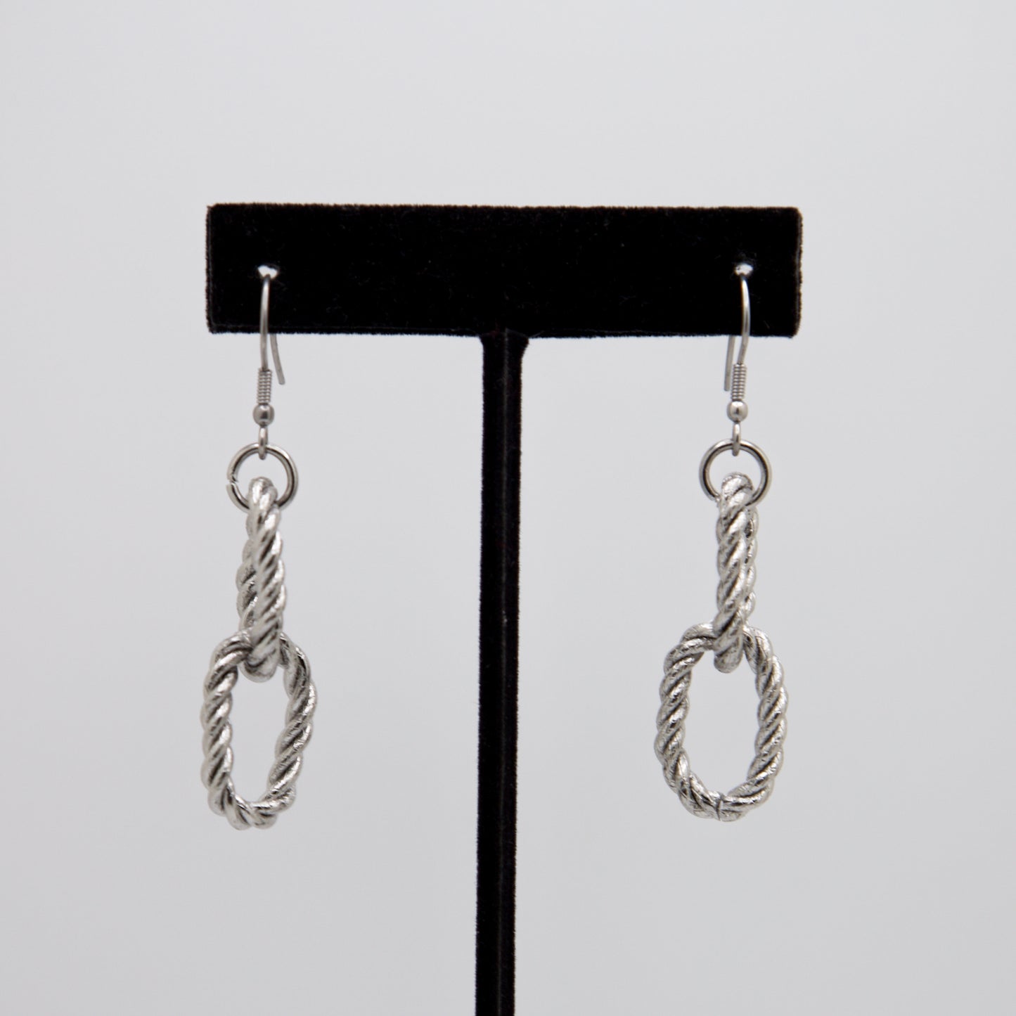 Cora Dangle Earrings